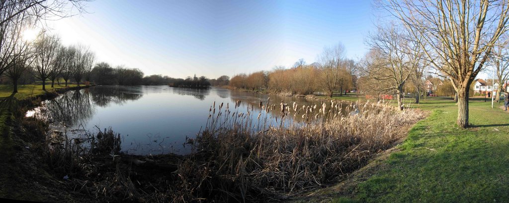 Bedford Boating Lake Feb 2008