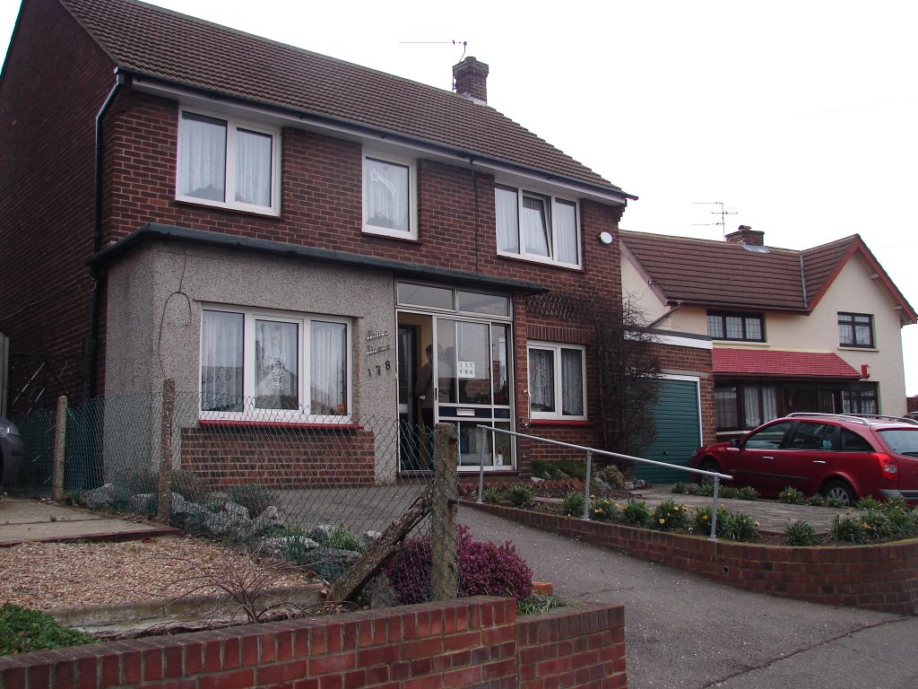 128 Penhill Road