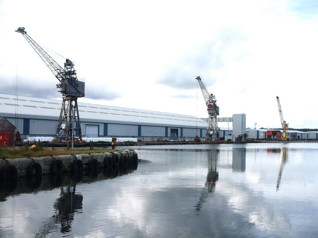Derricks - West Float docks