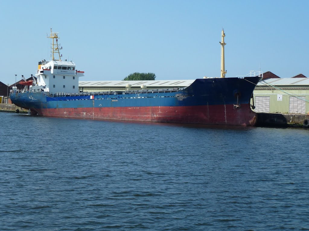 A Ship With No Name.