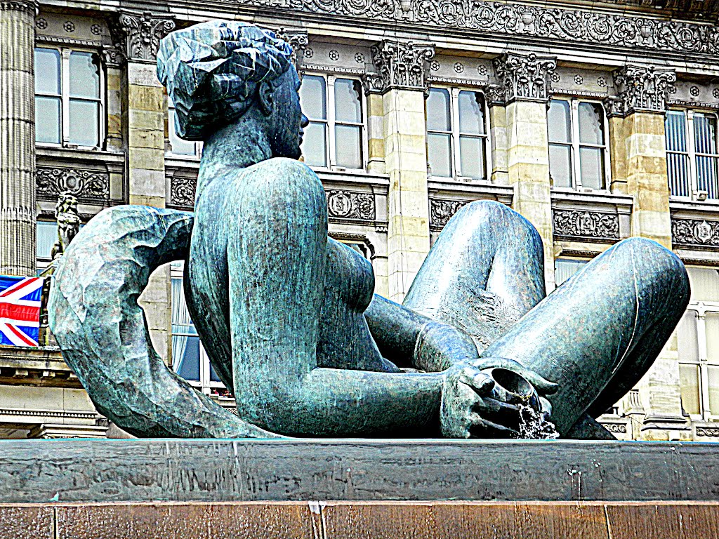 Fluzzy In The Jacuzzi..( Fountain Artwork)