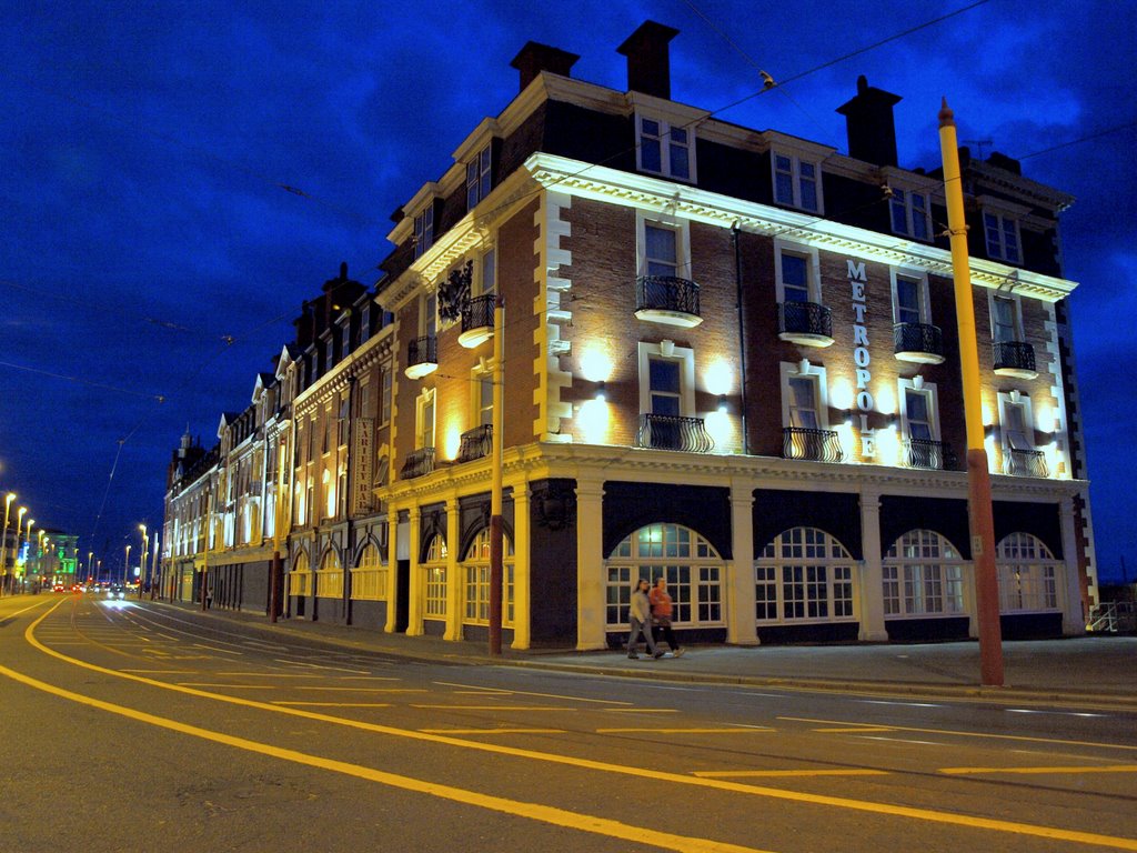 METROPOLE HOTEL