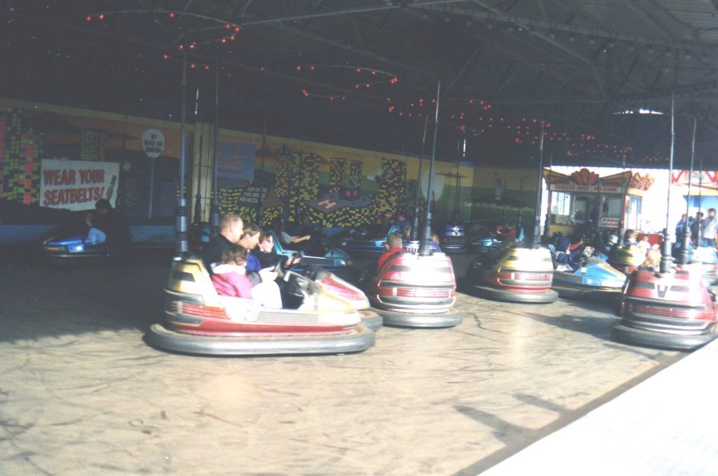 BUMPER CARS AT BLACKPOOL