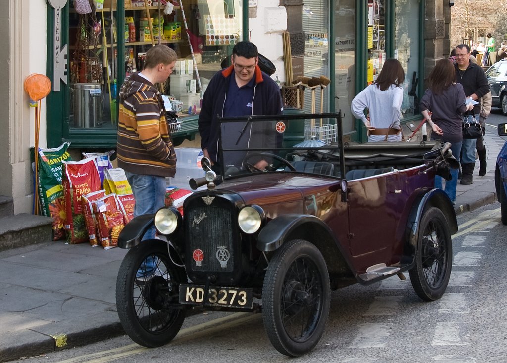 Bradford on Avon - Admiring the old Austin