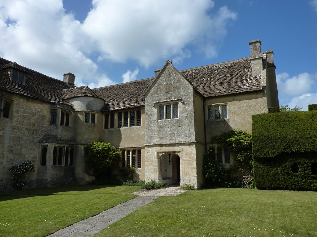 Westwood Manor - Topiary House to the right!