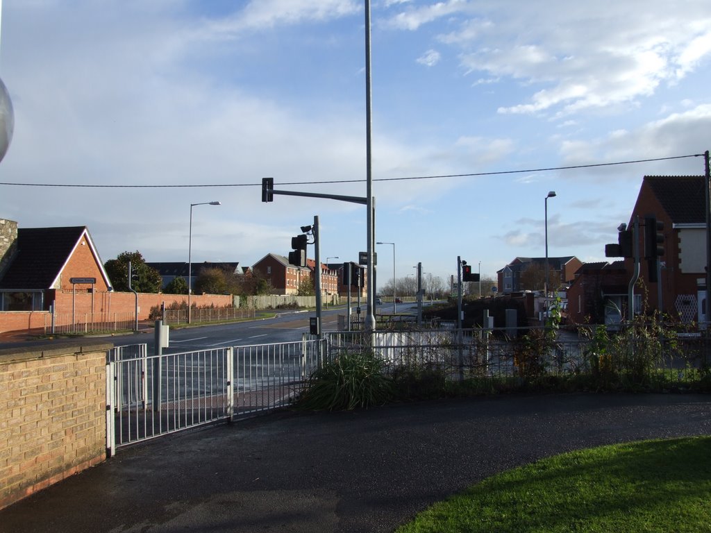 Crestfield Avenue i Chilton St.