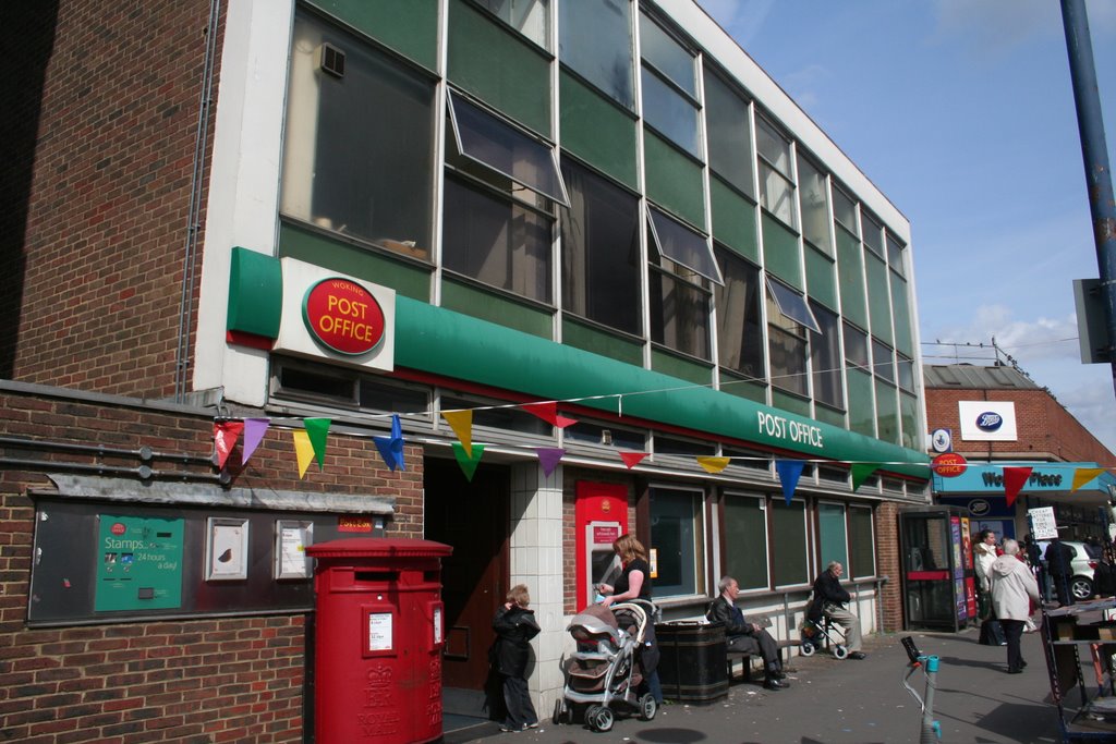 When Woking had a Post Office - April 08