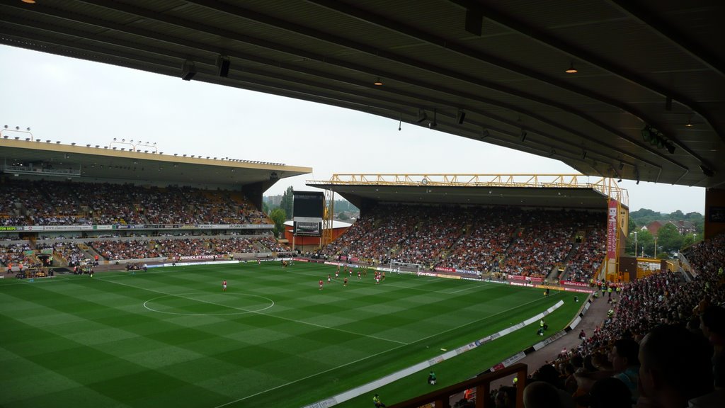 Molineux, Wolves v Nottingham Forest, August 2008