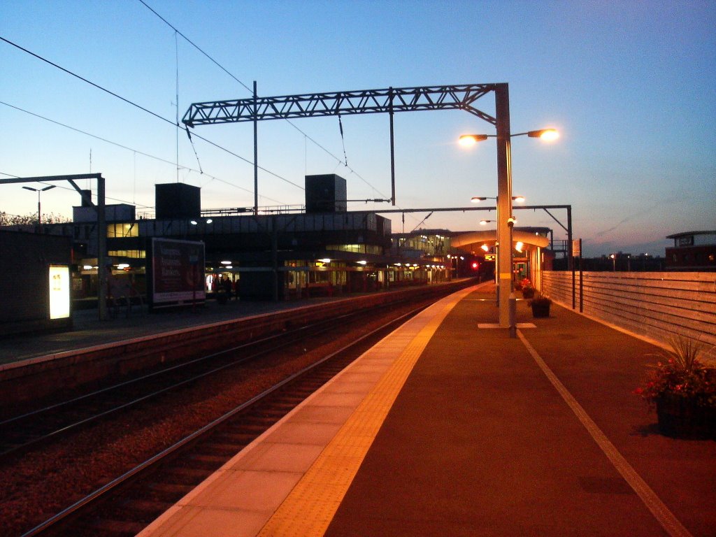 Platform 4 at Wolverhampton Station