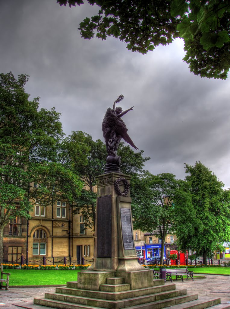 Glossop Town Square