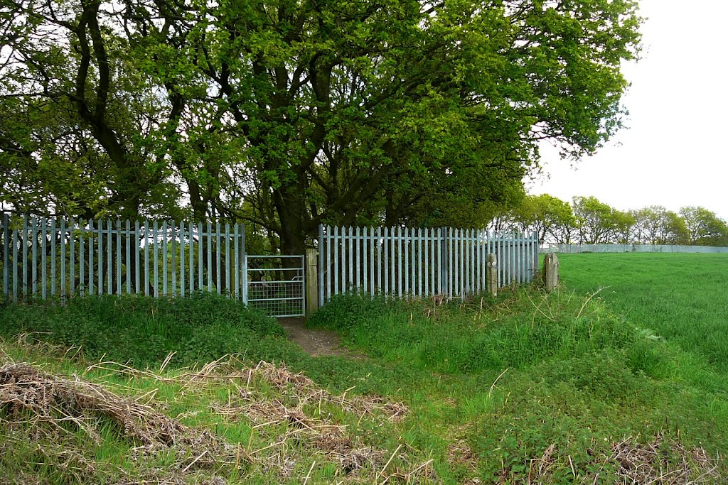 Footpath gate