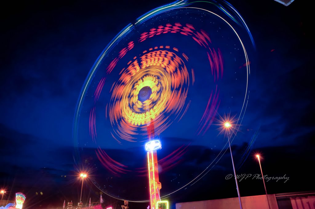 Funfair wheel