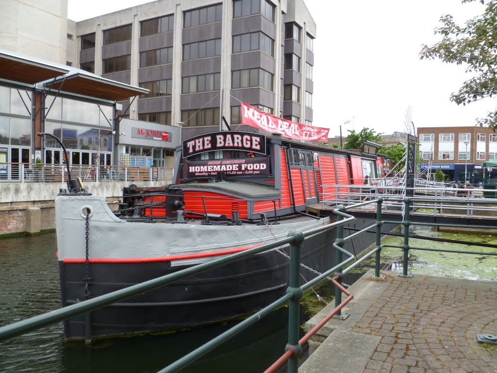 Grimsby barge,  town centre, the river head.