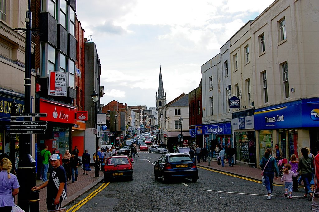 Dudley High Street - Towards Top Church