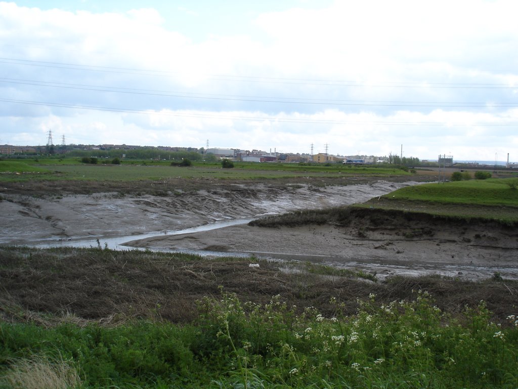 The Cray and Darenth meet the Thames