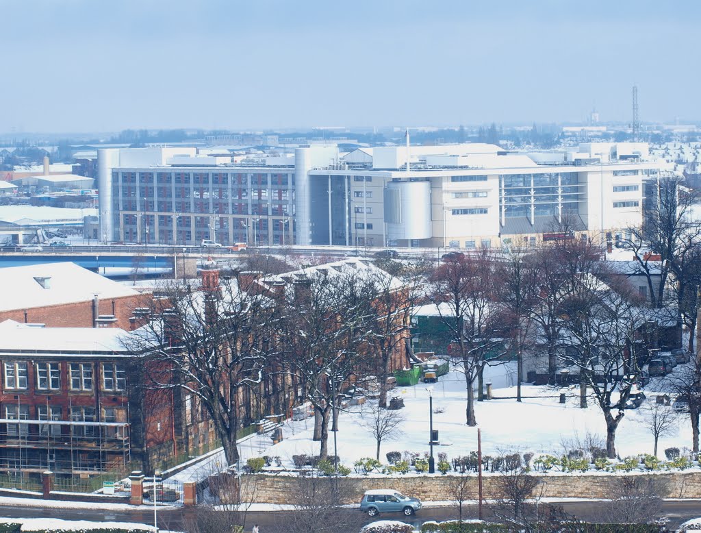 The Hub - Doncaster College, old college in foreground
