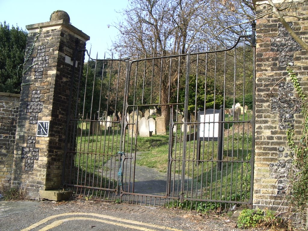 Main Entrance, Cowgate Cemetery Nature Reserve, Dover, Kent, England, UK