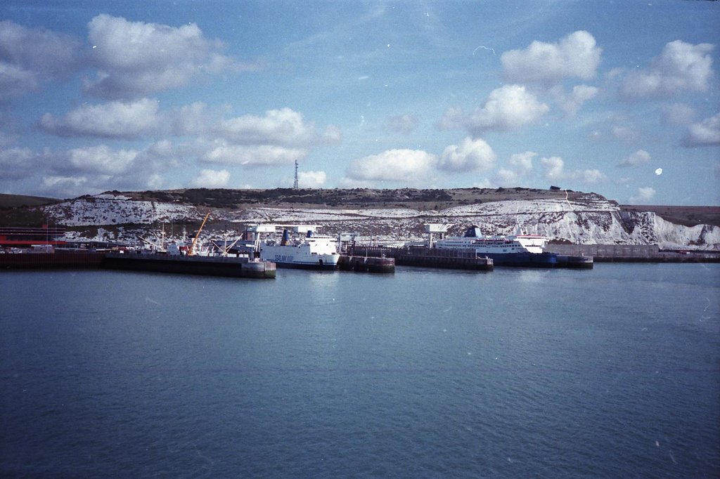 Dover , white cliffs