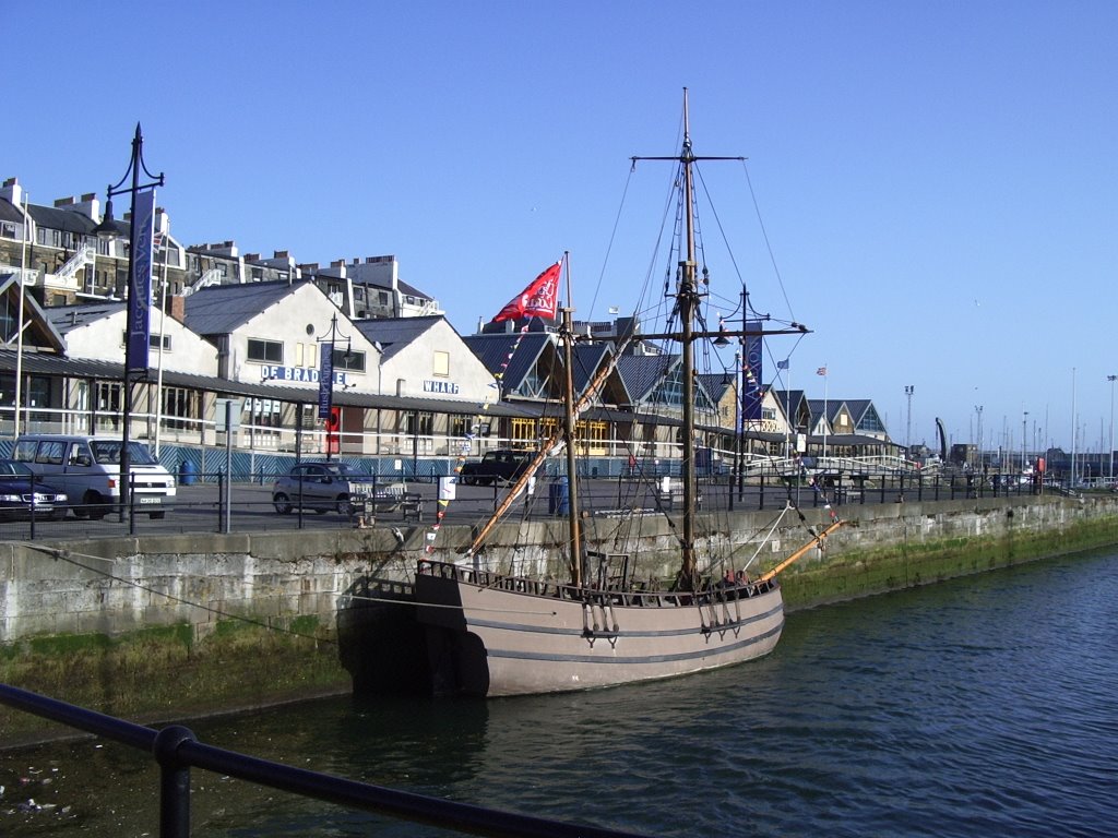 Discovery Replica Ship, Starboard View, Wellington Dock, Dover Harbour, Kent, UK