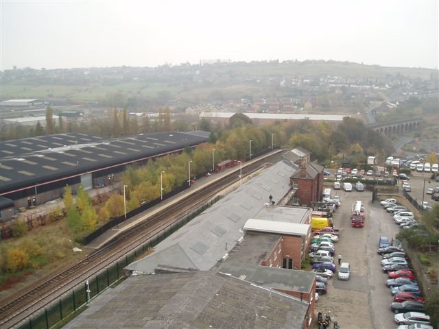 Batley Train Station (Looking towards Dewsbury)