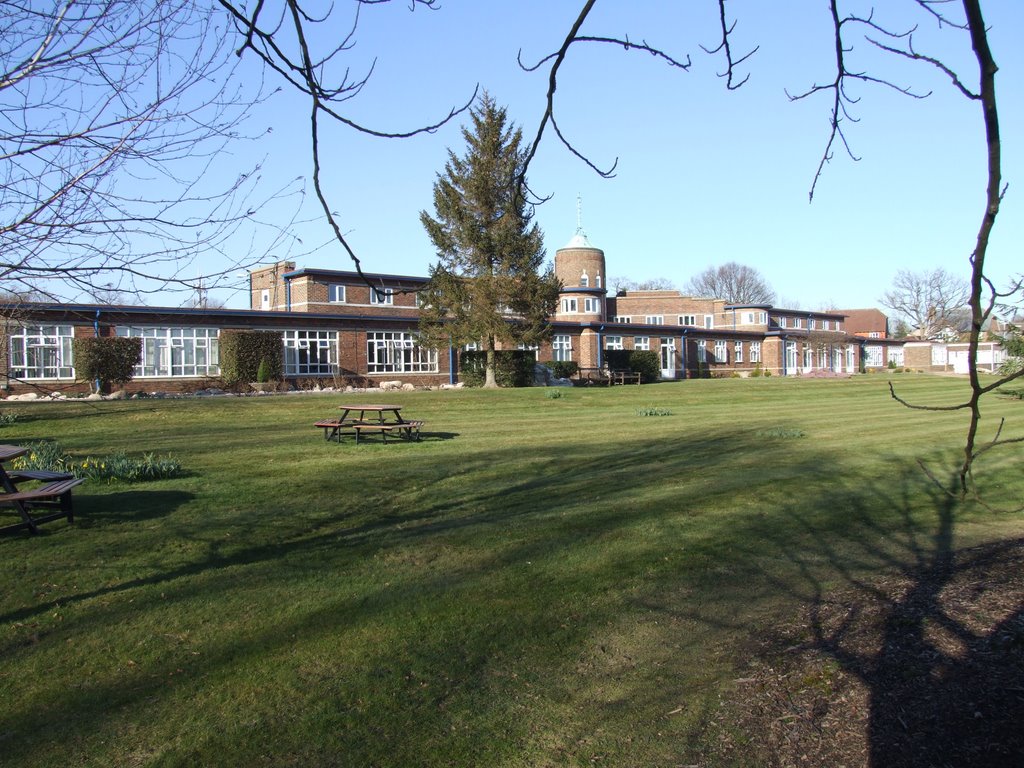 Queen Victoria Hospital