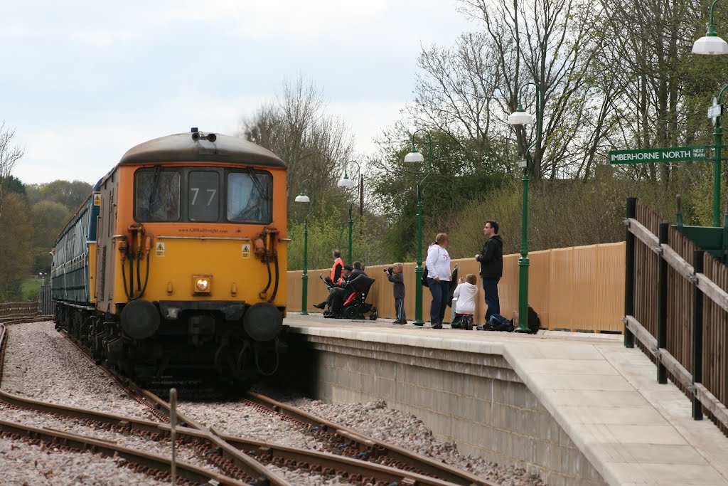 The Imberhorne North shuttle arrives at East Grinsteads newest station.