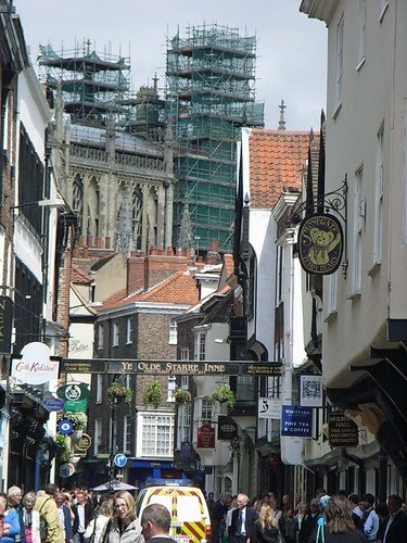 Scaffolded Minister.