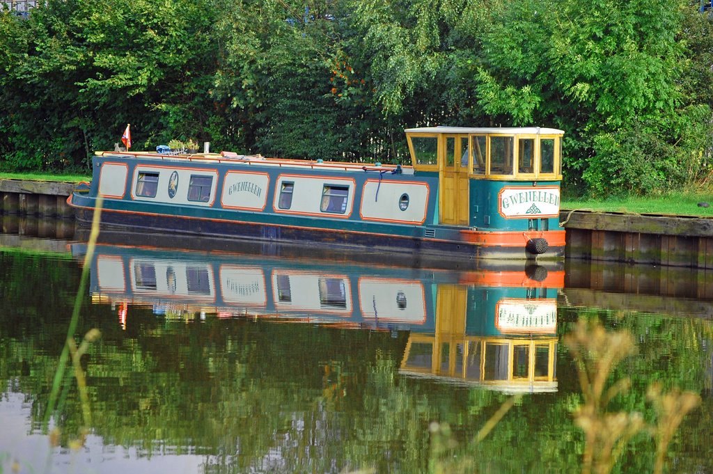 Barge on the Canal