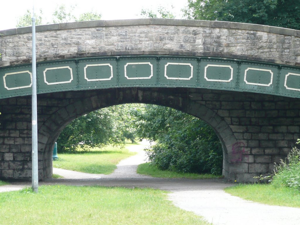 Canal bridge