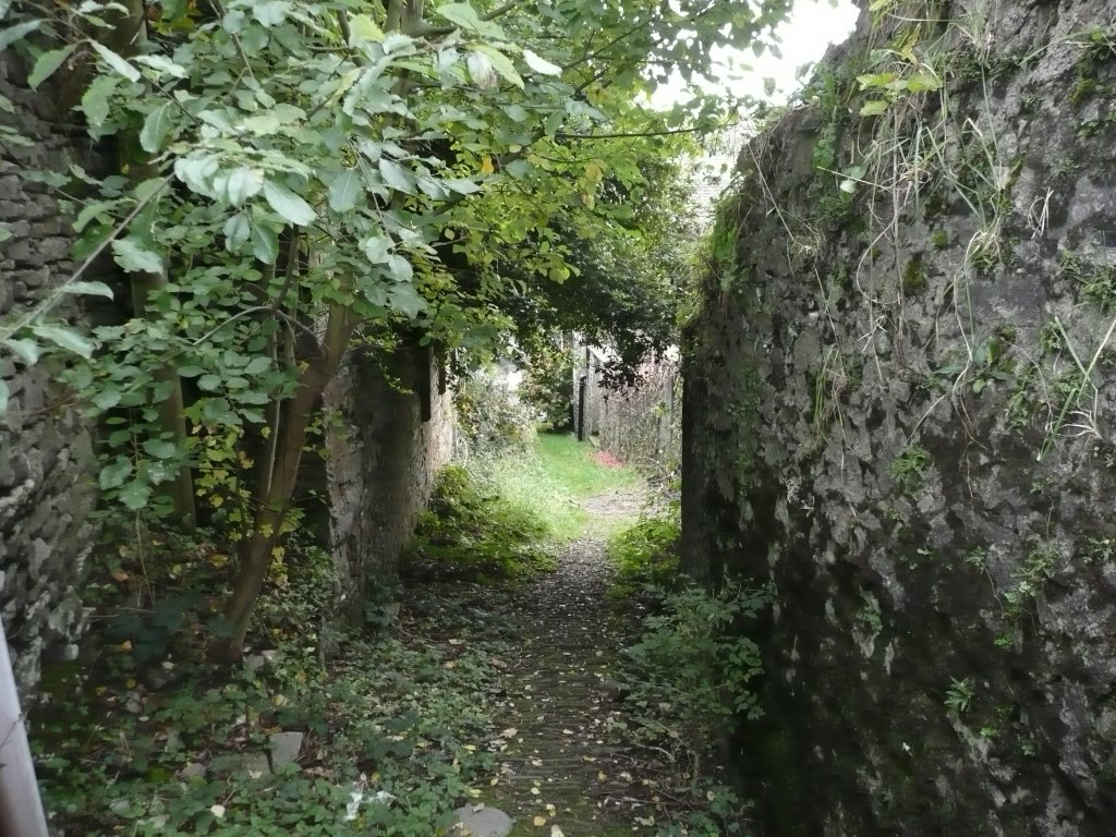 Approaching Captain French Lane