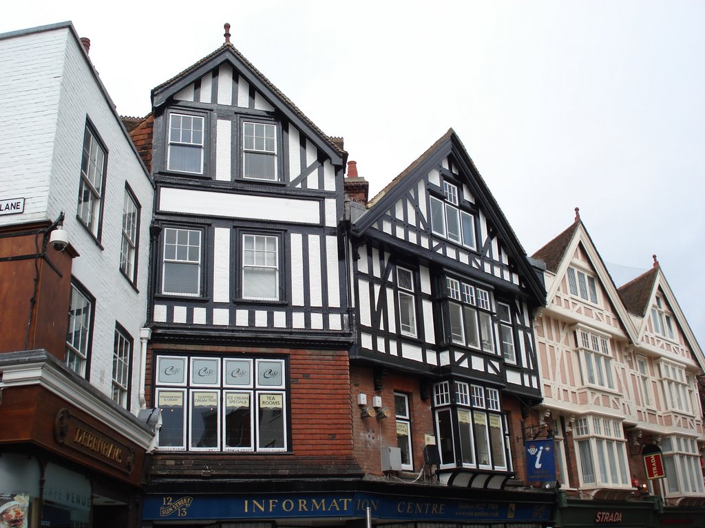 házak Canterbury-ben - Canterbury houses