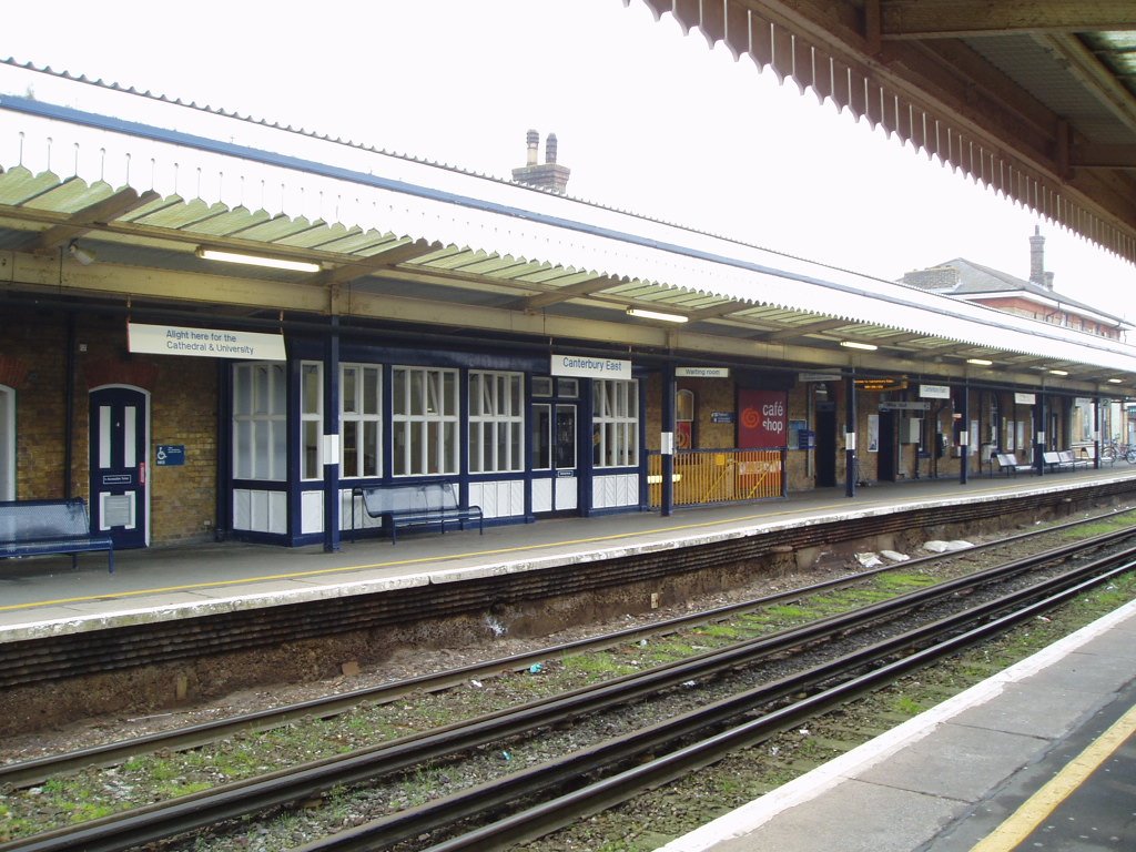 Canterbury East railway station