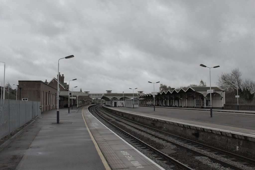 rainy station