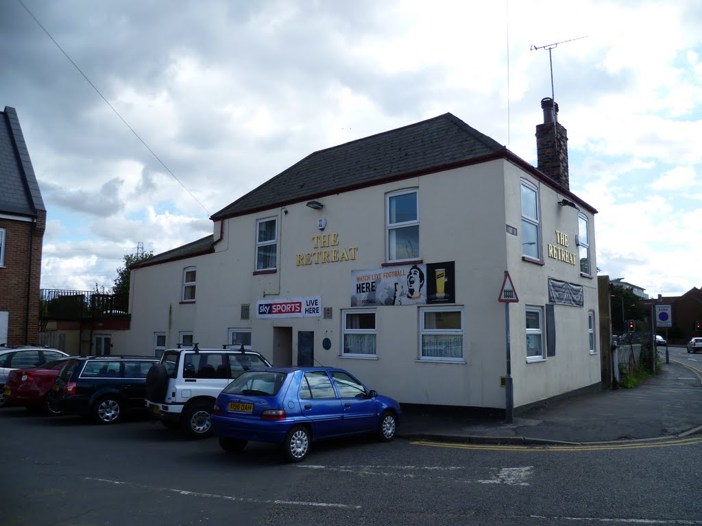 93. the retreat, public house. many years ago called the "tilden smith" kings lynn, norfolk. aug. 2011.