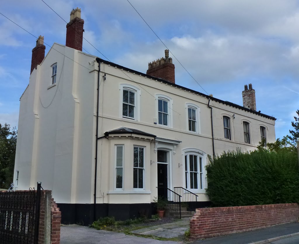 House, Listed Building.