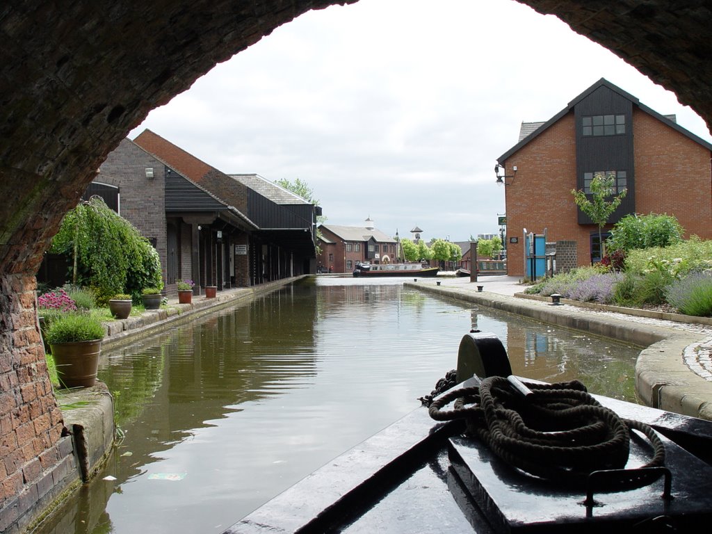 Coventry Canal Basin from Bridge No.1
