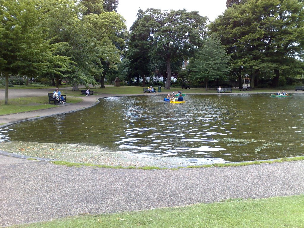 The Castle Park Boating Lake