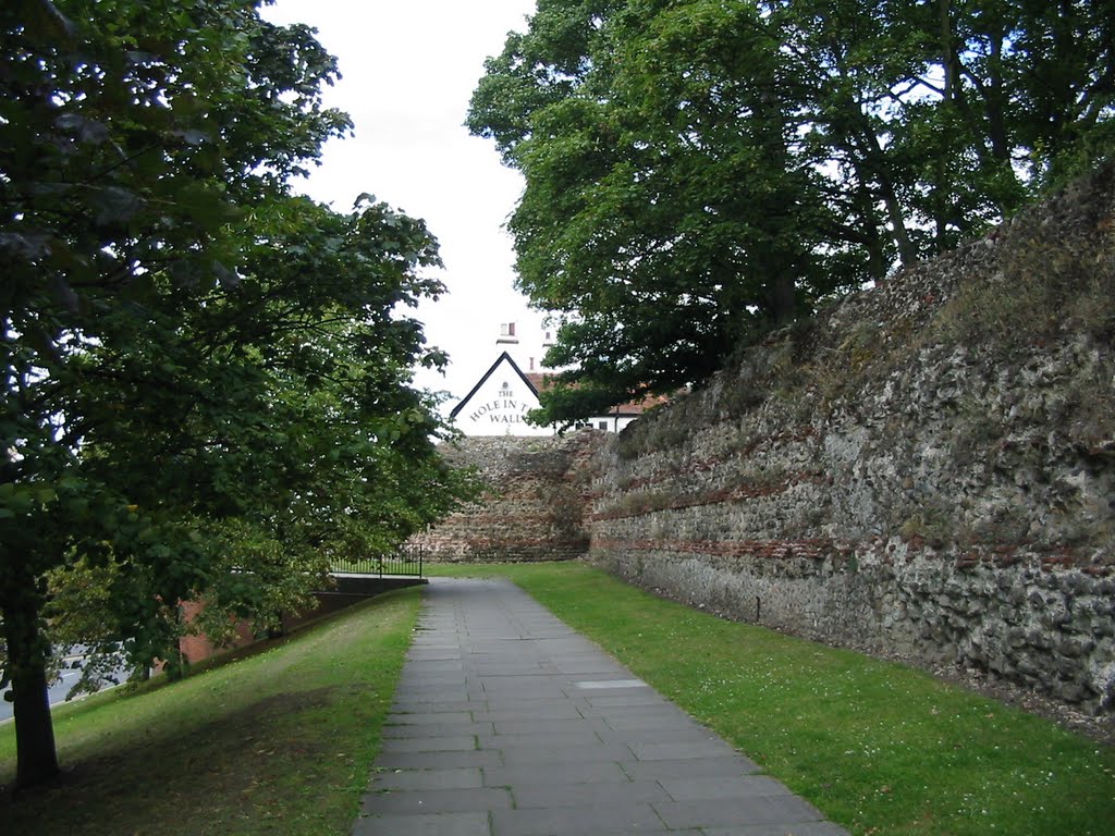 Approaching The Hole in the Wall