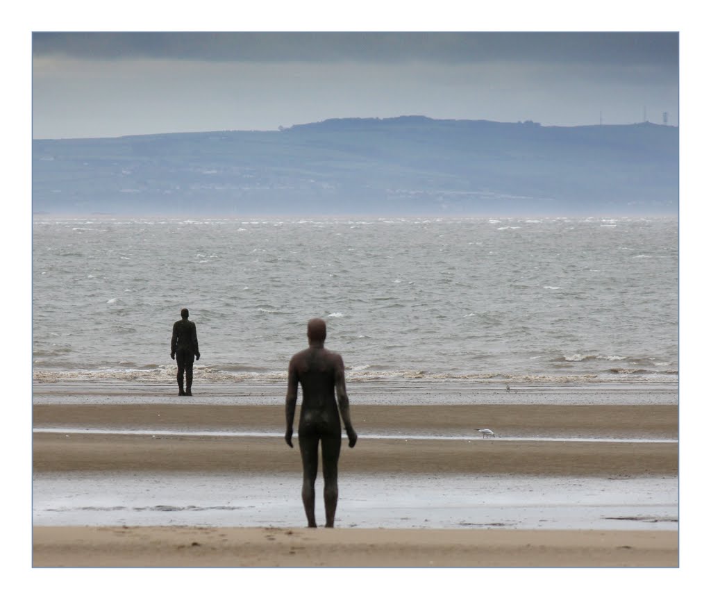 Anthony Gormleys Another Place - Crosby, Merseyside (2)