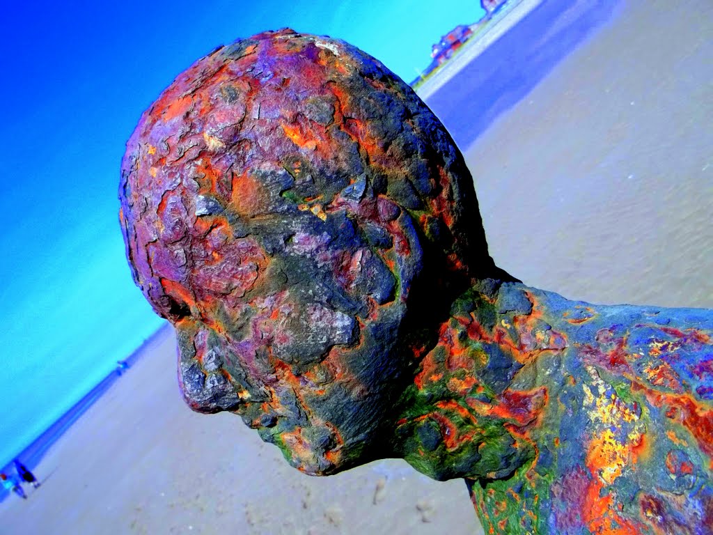 Another Place -Gormley Statue- Crosby Beach 04/11