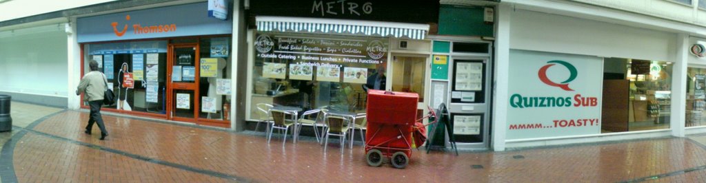 Metro caffe Front