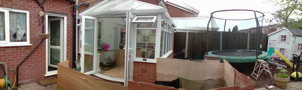 panoramic back garden