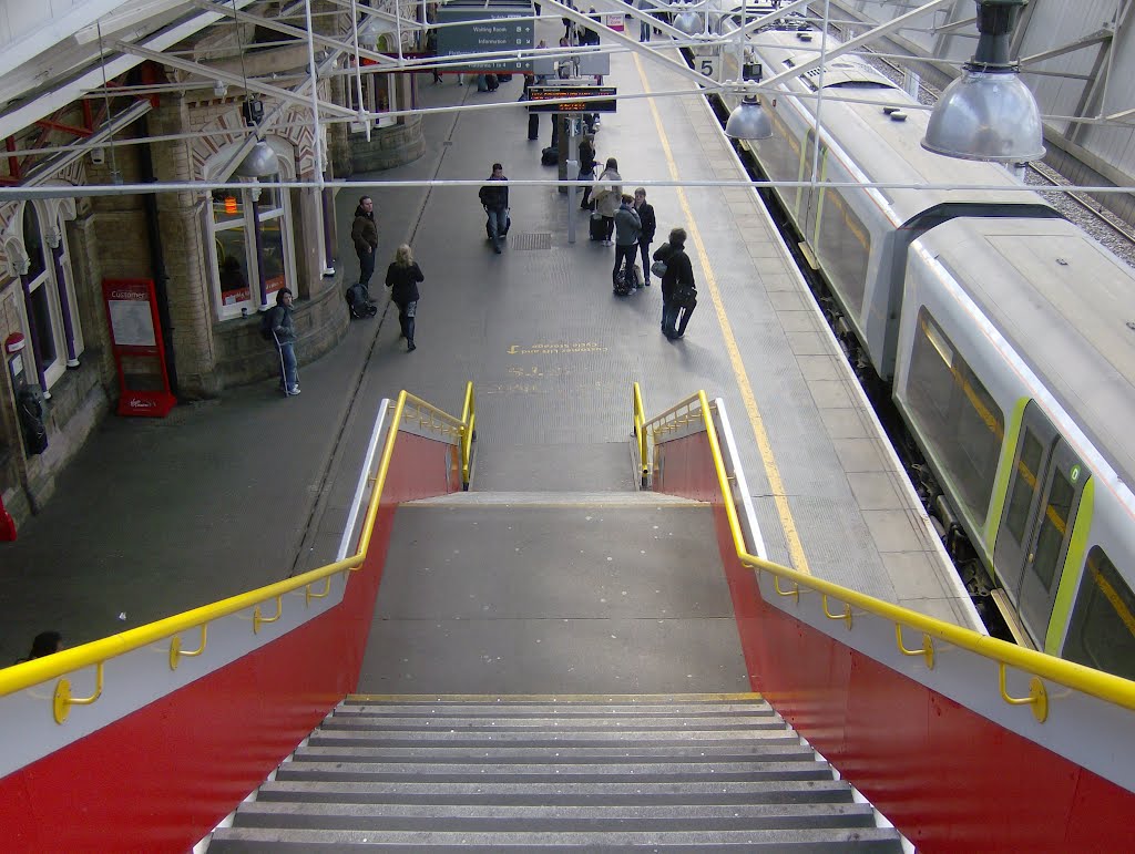 Platform 5 at Crewe