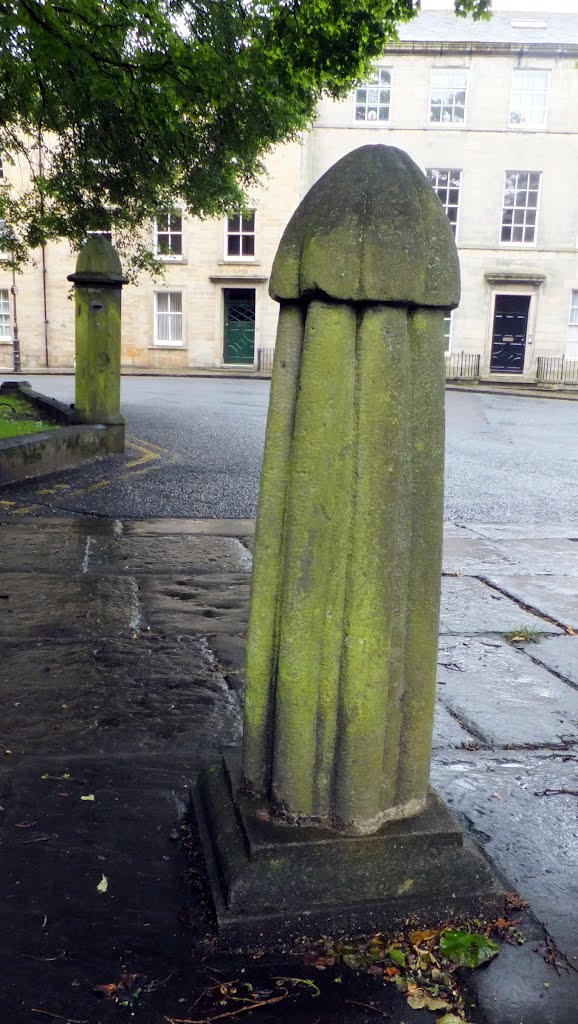 now thats what I call a bollard