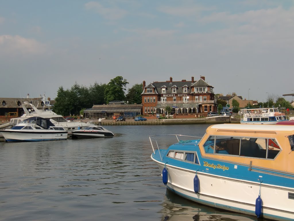 Wherry Hotel, Oulton Broad