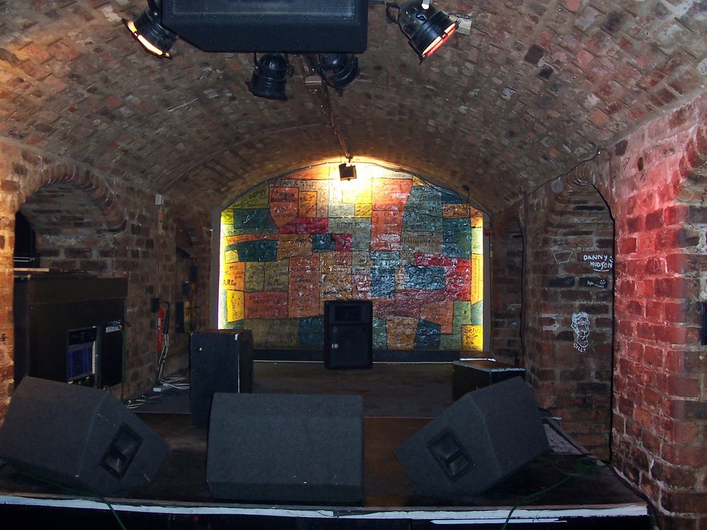La cueva Liverpool Donde se iniciaron los Beatles!!!!!!