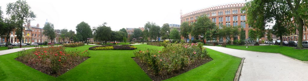 Leeds City Park Panorama 4