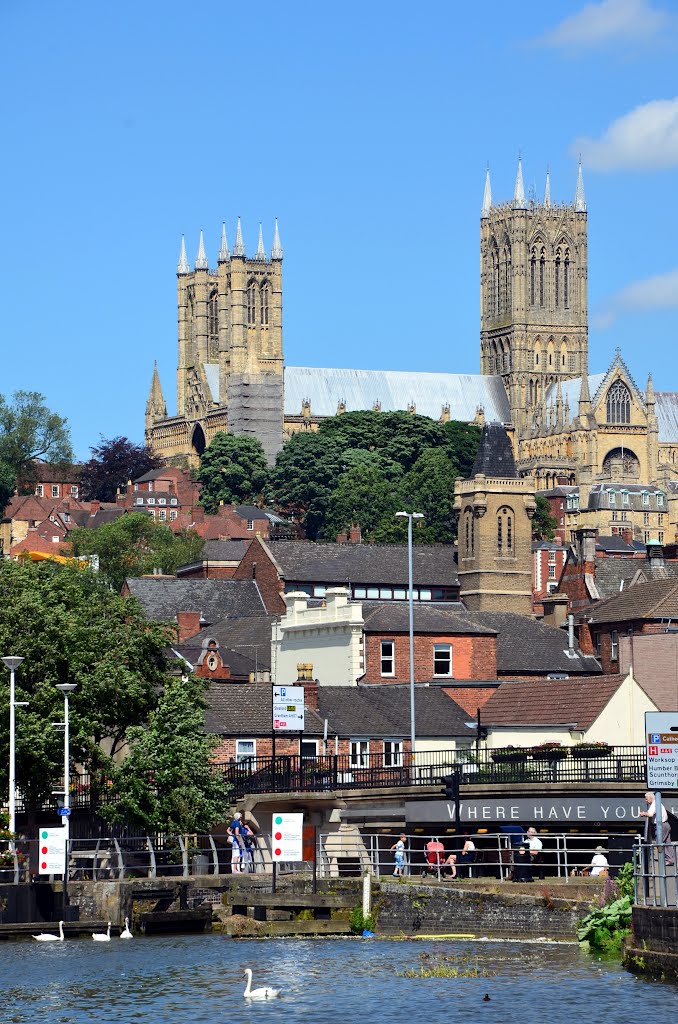 Lincoln Cathedral (11th) from Brayford Pool