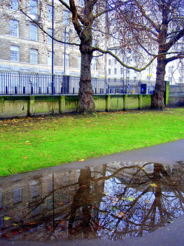Towards Tate Britain