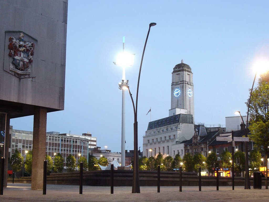 St Georges Square, Luton, UK